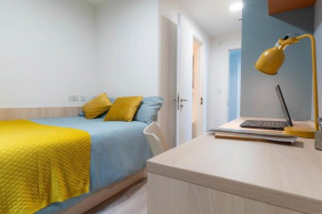 For Students Only Comfortable Ensuite Rooms at Signal Place by iQ